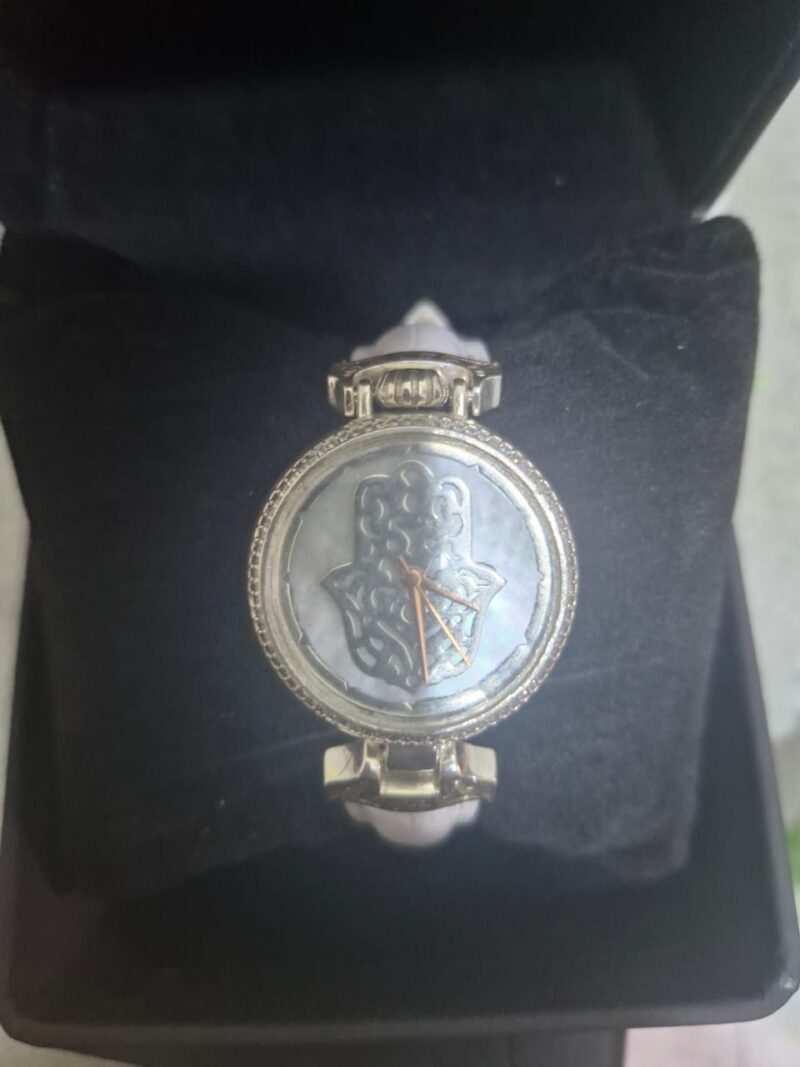 Khmissa Watch
